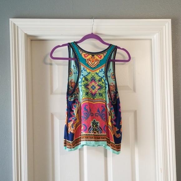 Forever 21 Pattern Tank - Picture 3 of 4